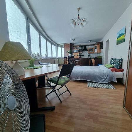 Sloneczny Apartamencik Apartman Wrocław Kültér fotó