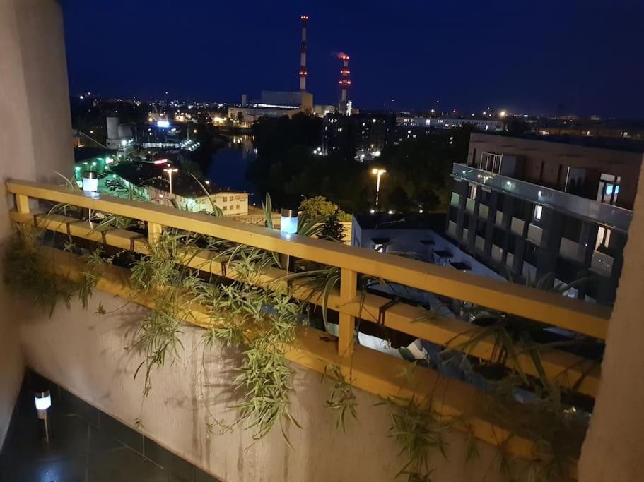Sloneczny Apartamencik Apartman Wrocław Kültér fotó