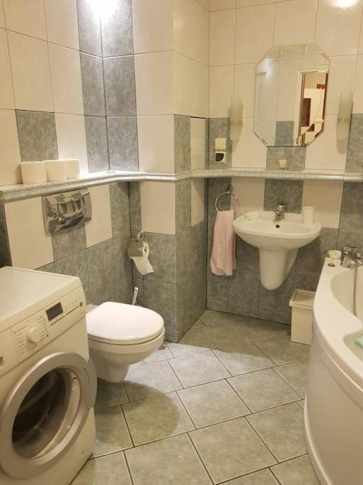 Sloneczny Apartamencik Apartman Wrocław Kültér fotó