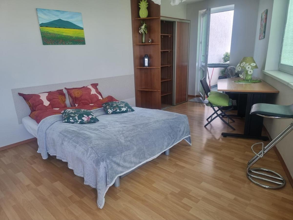 Sloneczny Apartamencik Apartman Wrocław Kültér fotó